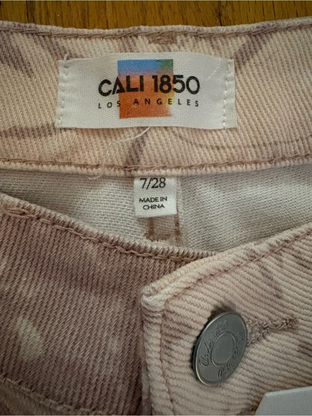 NWT- Wide Leg High-Rise Jeans - Beige Camo Tree Branch Print